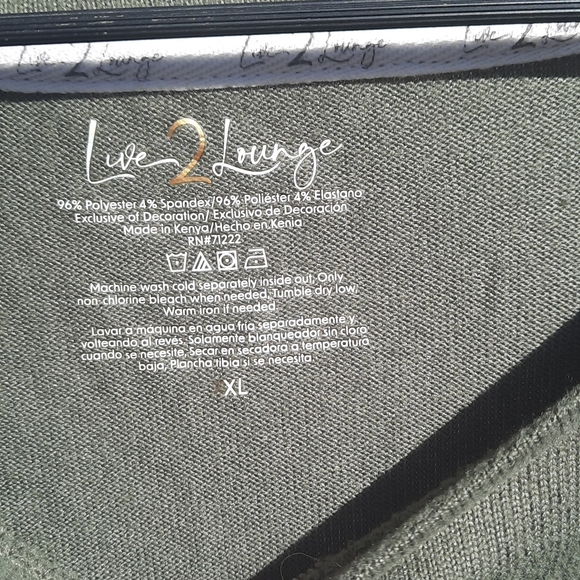 🍀3/15 Love 2 lounge Green Tee-shirt - Picture 3 of 4